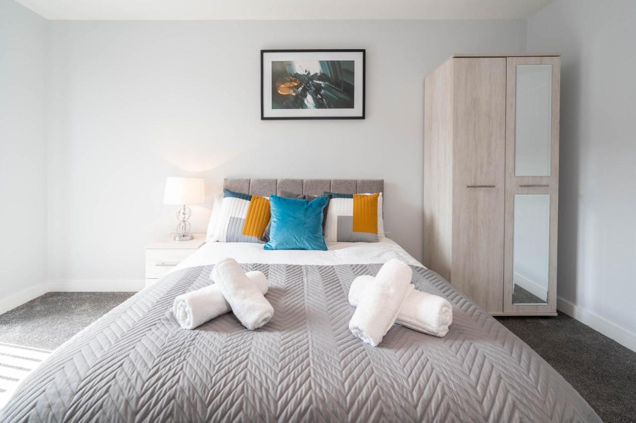 New Build - 2 Bed Snug Modern Apartment - Juliet Balcony - Roof Top Terrace - Digbeth, Birmingham City Centre - Free Netflix & Smart Tv Екстериор снимка