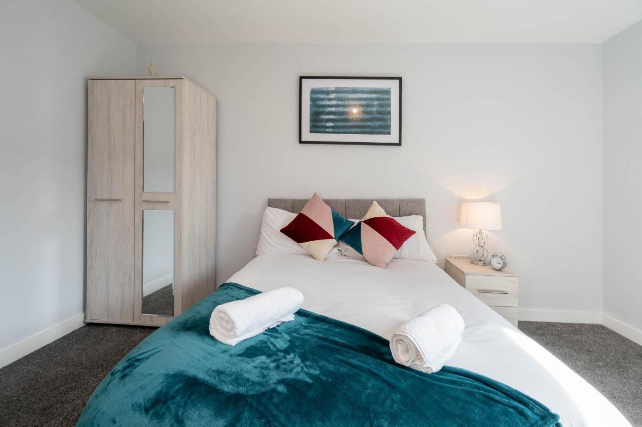 New Build - 2 Bed Snug Modern Apartment - Juliet Balcony - Roof Top Terrace - Digbeth, Birmingham City Centre - Free Netflix & Smart Tv Екстериор снимка